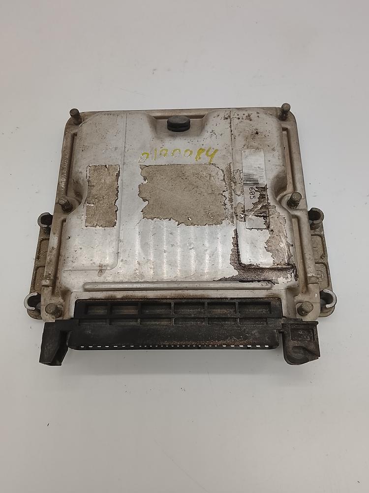 Motorsteuergerät 0281010250 de Peugeot 206 1998-2012 90 CV - pieza usada