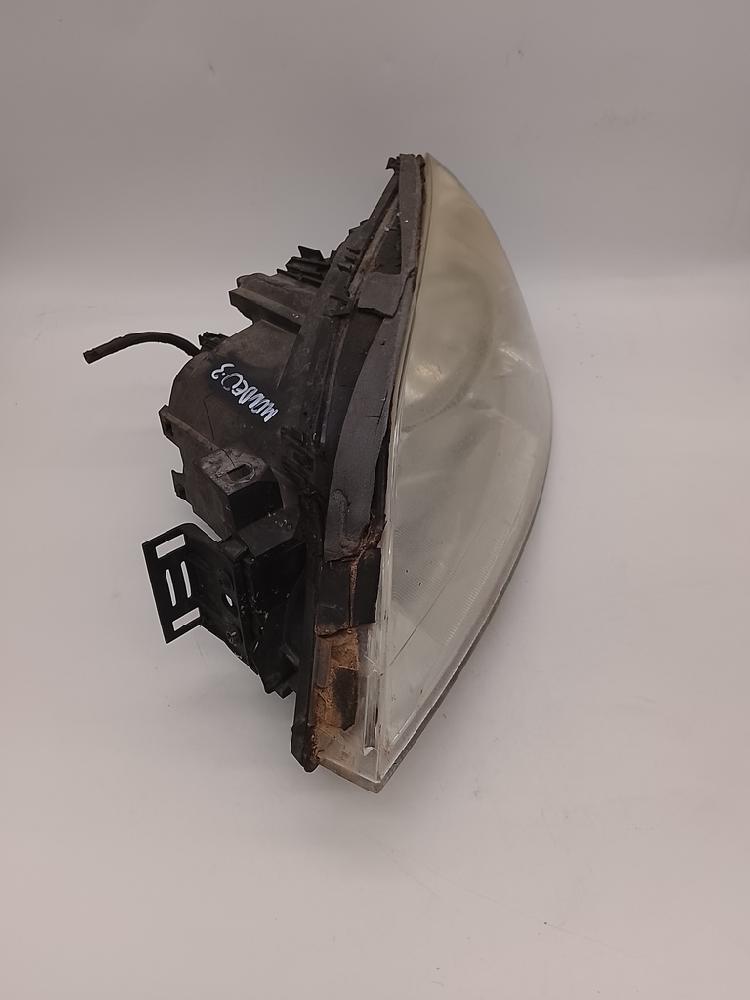 Scheinwerfer links 1435624 de Ford Mondeo iii turnier (bwy) 2000-2007 - pieza usada