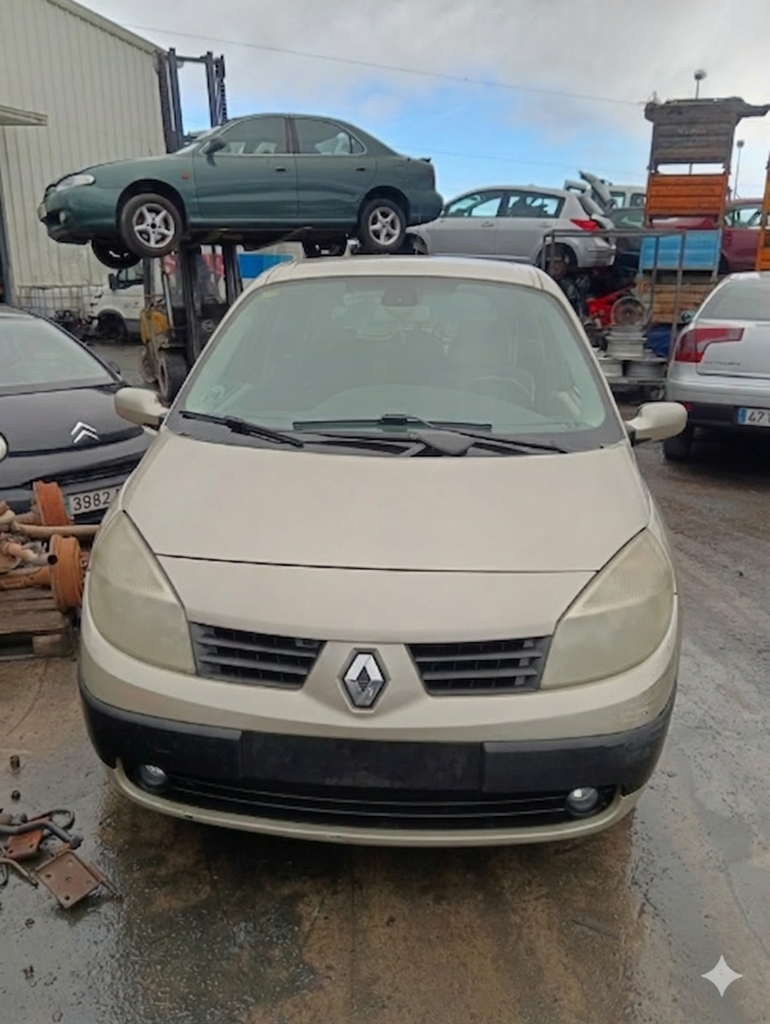 Scatola relè / fusibili 8200481886 de Renault Scénic iii (jz0/1_) 2009-2006 130 CV