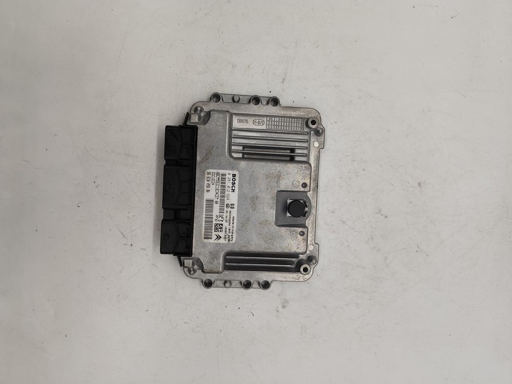 Switchboard engine uce 0281012624 de Citroen C5 ii (rc_) 2004-2008 109 CV - pieza usada