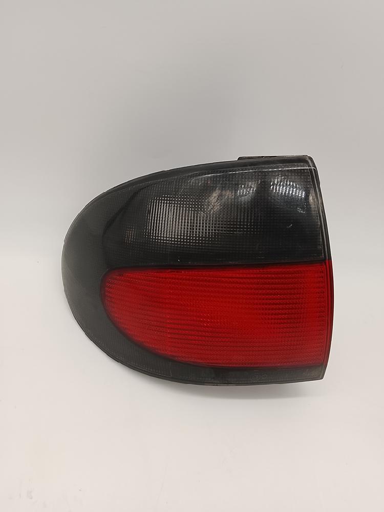Fanale posteriore sinistro 7700838530 de Renault Megane i (ba0/1_) 1996-2003