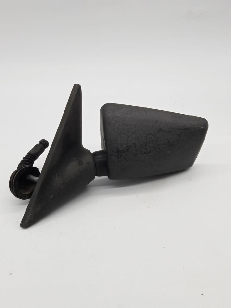 Retrovisor izquierdo 00747 de Citroen Ax (za-_) 1986-1994 - pieza usada