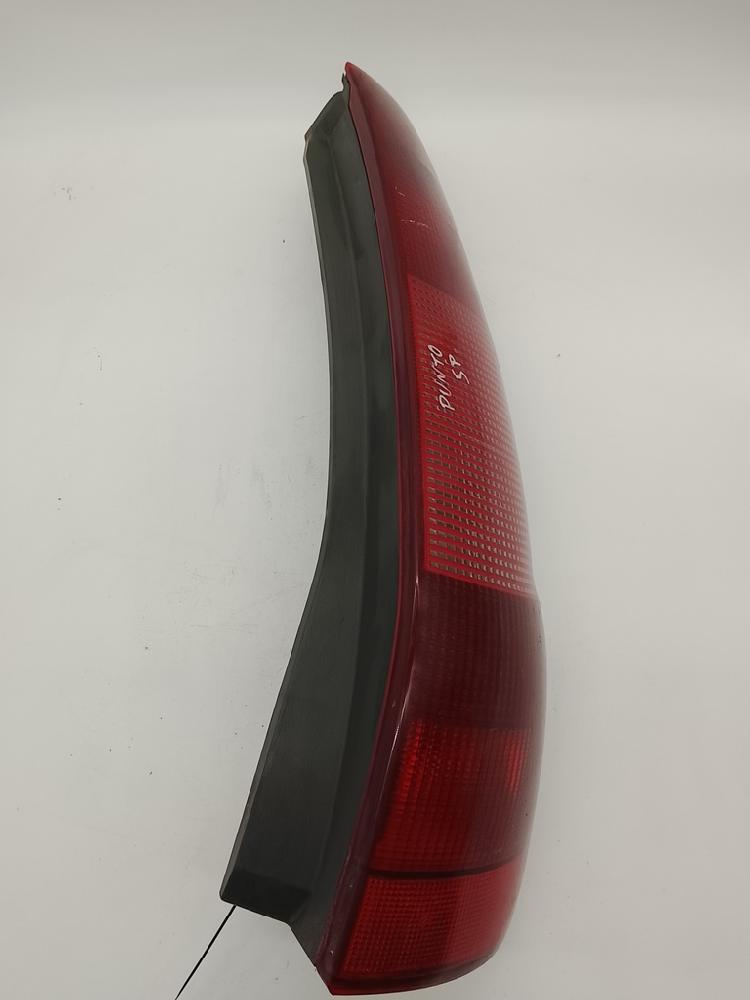 Feu arrière droit 7730722 de Fiat Punto 1993-1999 - pieza usada