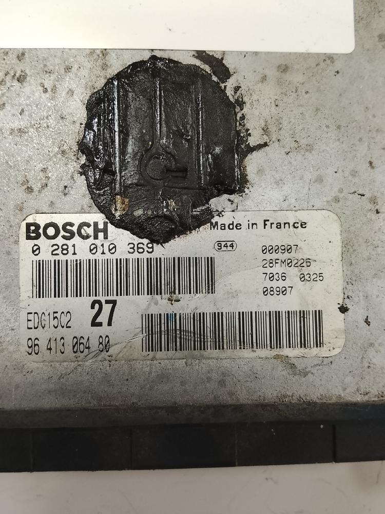 Centralita motor uce 0281010369 de Citroen Xsara picasso 1999-2004 - pieza usada