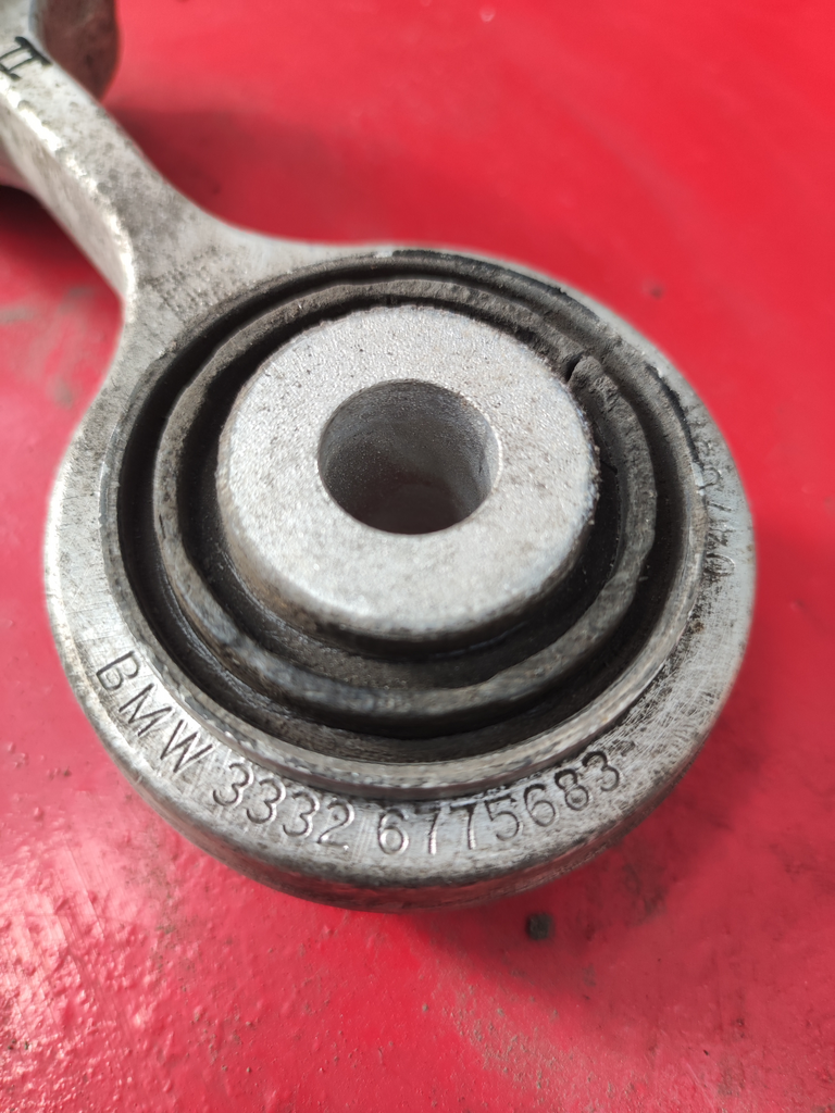 Aufhängestange 33326775683 de Bmw 5 serie 2009-2013 - pieza usada