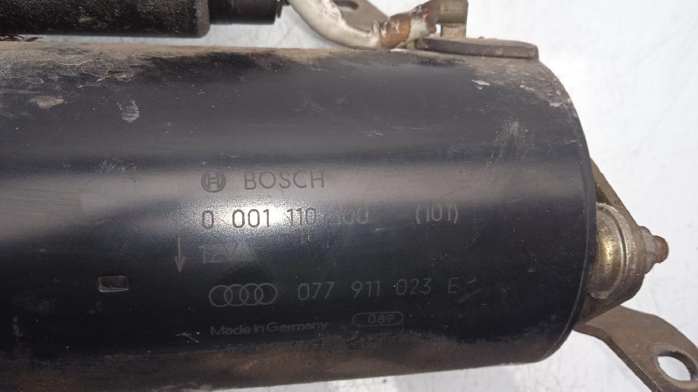 Starter motor ABZ 0001110100 de Audi A8 d2 (4d2, 4d8) 1994-1999 299 CV con 274000 km - pieza usada