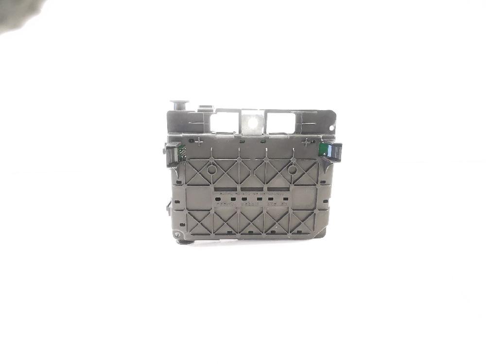 Caja de relés / fusibles RHY (DW10TD) 964349888000 de Citroen Xsara picasso (n68) 1999-2011 90 CV - pieza usada