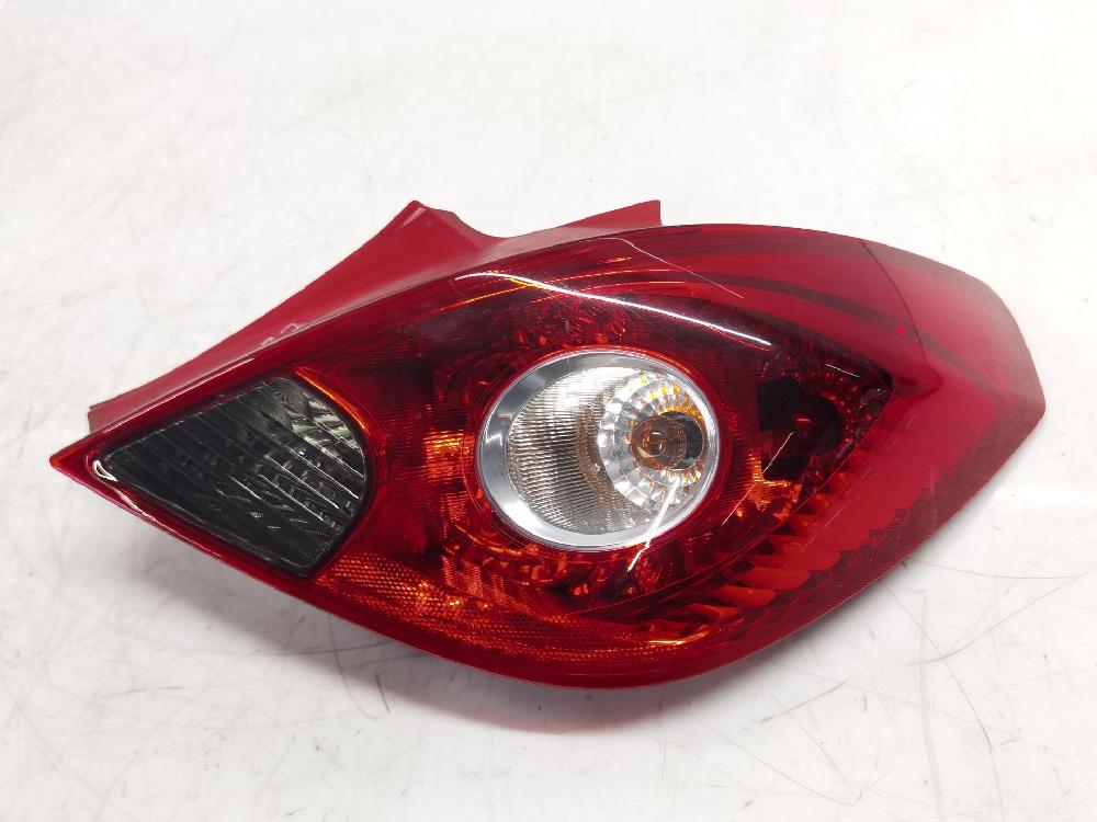 Feu arrière droit Z 12 XEP 93189091 de Opel Corsa d (s07) 2011-2014 80 CV con 176200 km