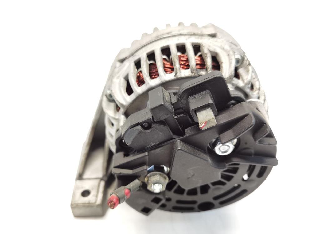 Alternatore B 5204 T4 5003996 de Volvo C70 i coupé (872) 1997-2002 163 CV - pieza usada