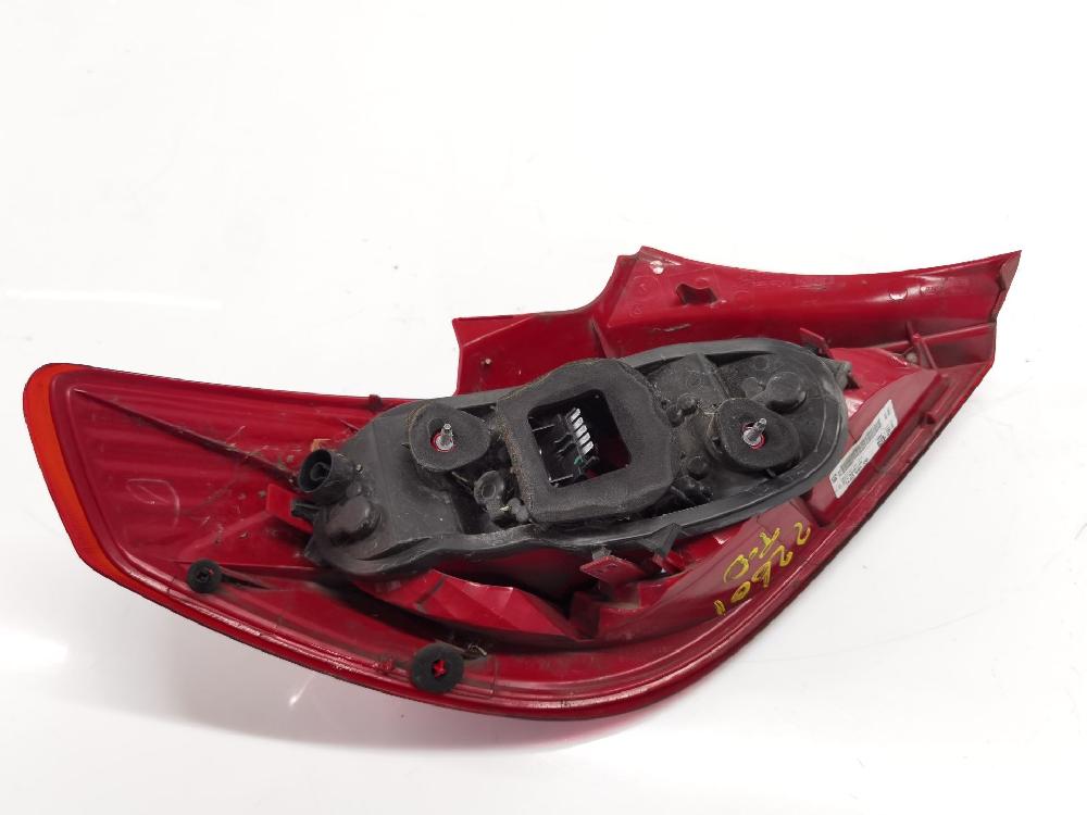 Piloto trasero derecho A 13 DTC,Z 13 DTJ 93189091 de Opel Corsa d (s07) 2011-2014 75 CV con 202732 km - pieza usada