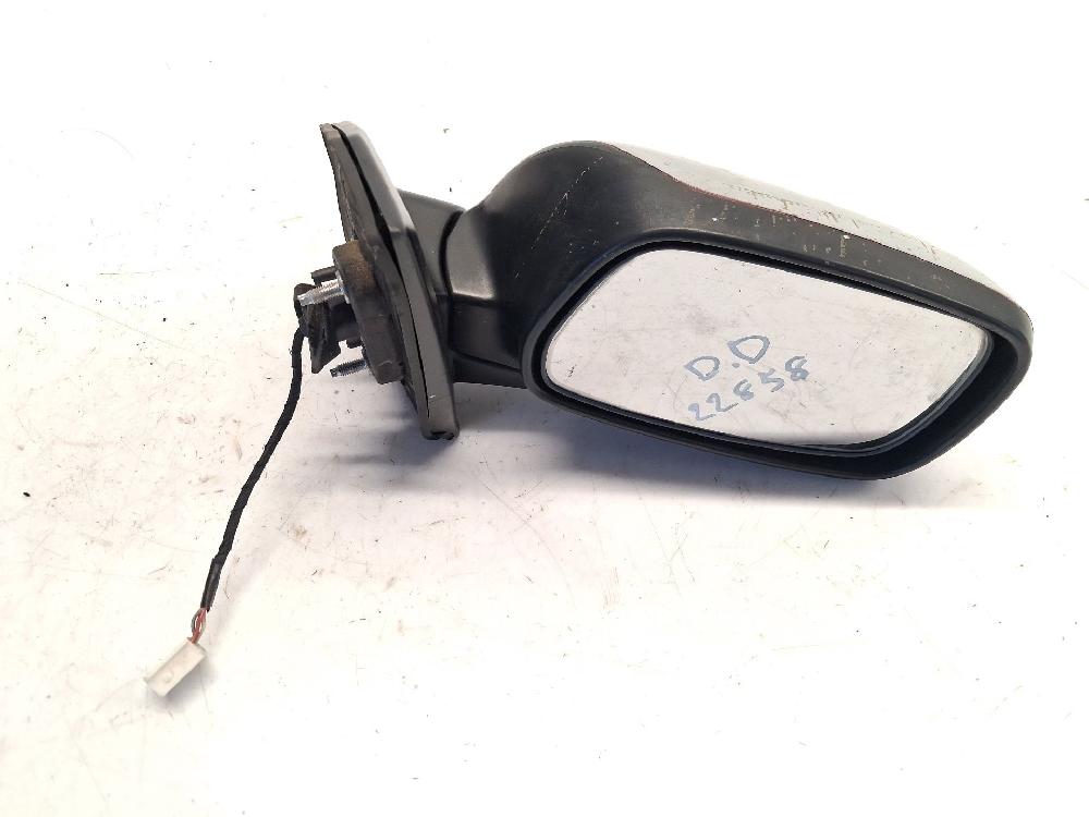 Door mirror right hand 1CD-FTV 015829 de Toyota Corolla (_e12_) 2002-2006 116 CV con 453291 km