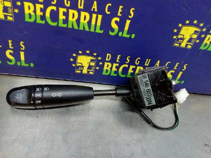 Mando luces B12S1 96540683 de Chevrolet Kalos (klas) 2003-0 72 CV