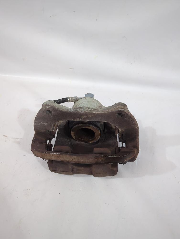 Bremssättel vorne links A 17 DTC,A 17 DTJ,A 17 DTE 542113 de Opel Astra j sedán 2012-2015 110 CV - pieza usada