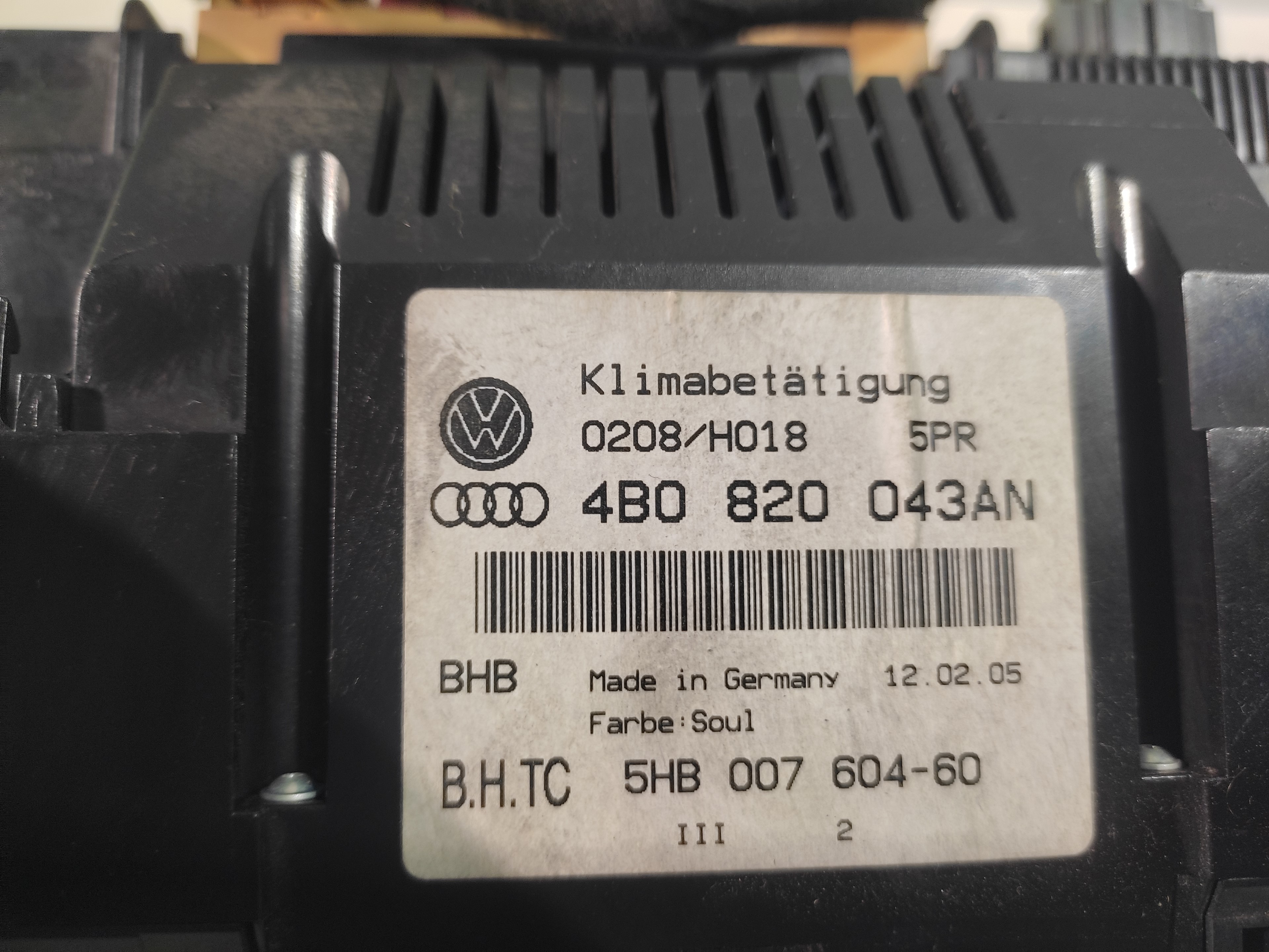 AUDI A6 C5/4B (1997-2004) Climate  Control Unit 4B0820043 24348058