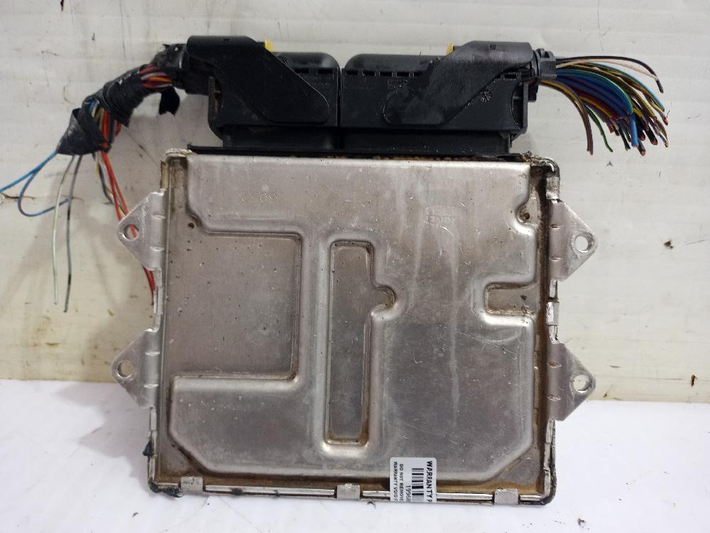 Switchboard engine uce 55250637 de Peugeot Bipper tepee 2008-2015 75 CV con 263658 km - pieza usada
