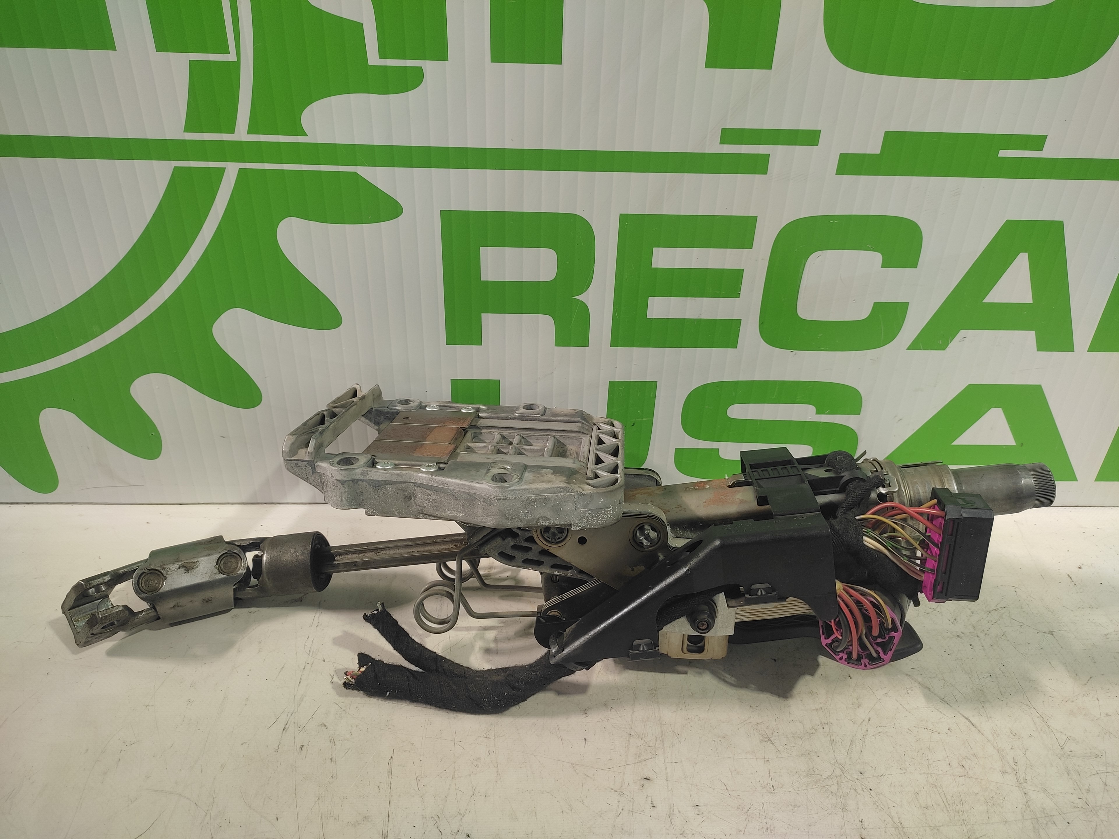 AUDI A6 C5/4B (1997-2004) Steering Column Mechanism 4B0971824 25100317