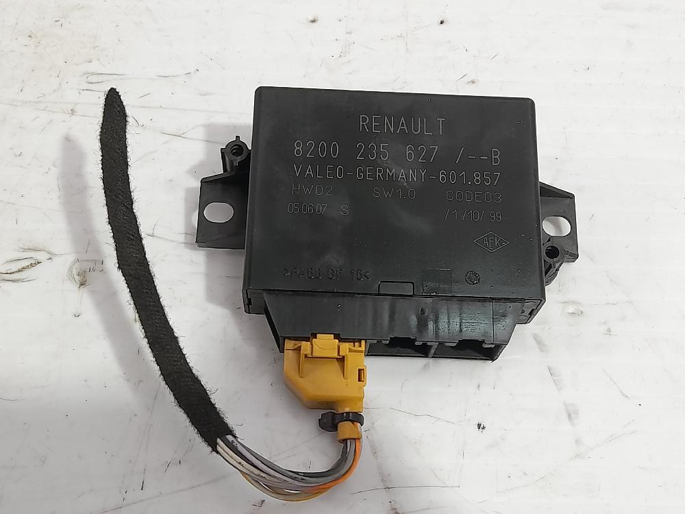 Sensor de aparcamiento D/ F9Q 17 8200235627 de Renault Laguna ii (bg0) 2001-2007 131 CV - pieza usada