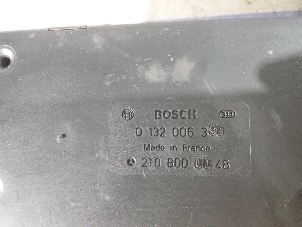 Módulo eletrônico D/606 0132006338 de Mercedes-benz Clase e (w210) 1999-2002 136 CV - pieza usada