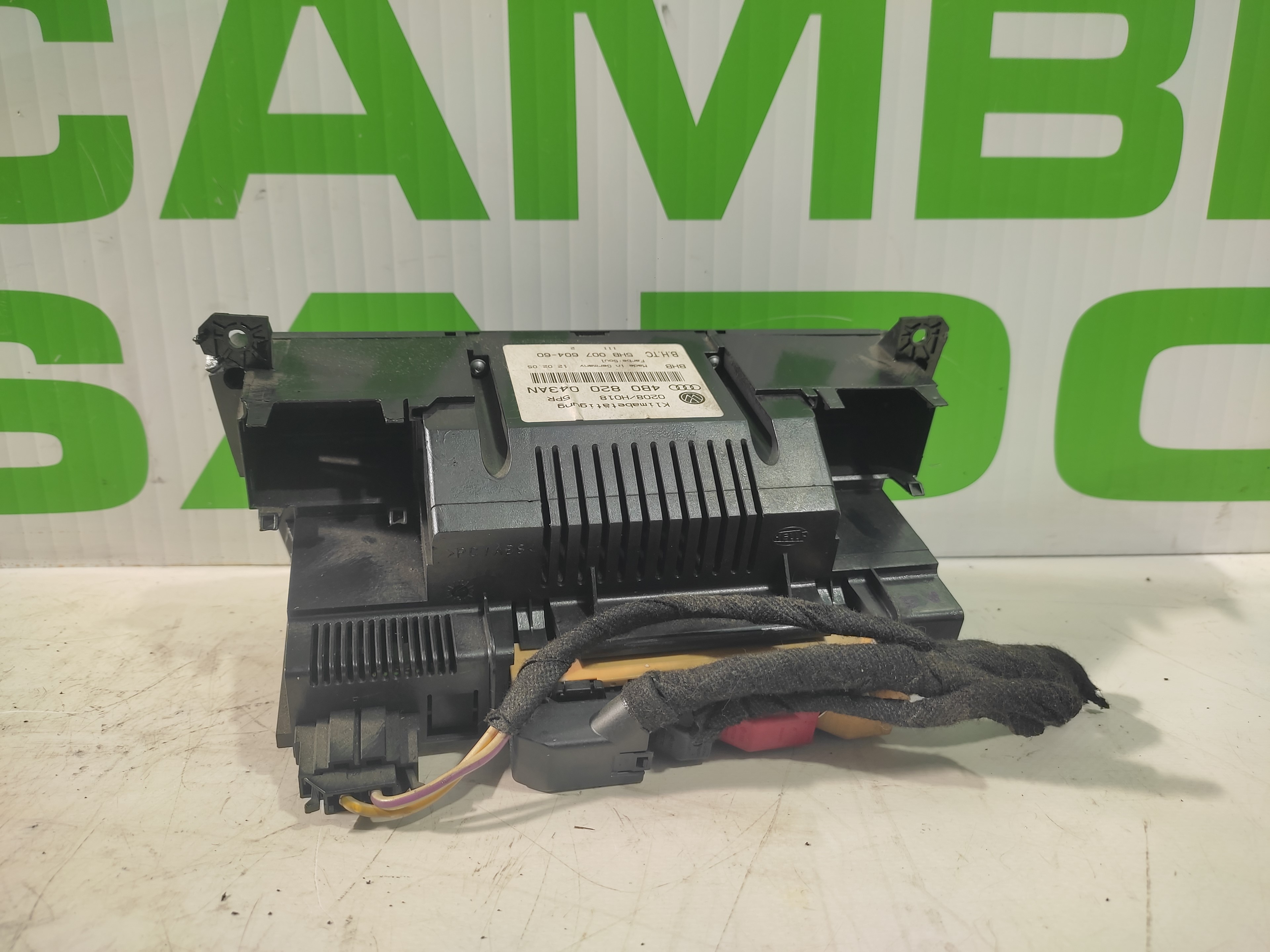 AUDI A6 C5/4B (1997-2004) Climate  Control Unit 4B0820043 24348058