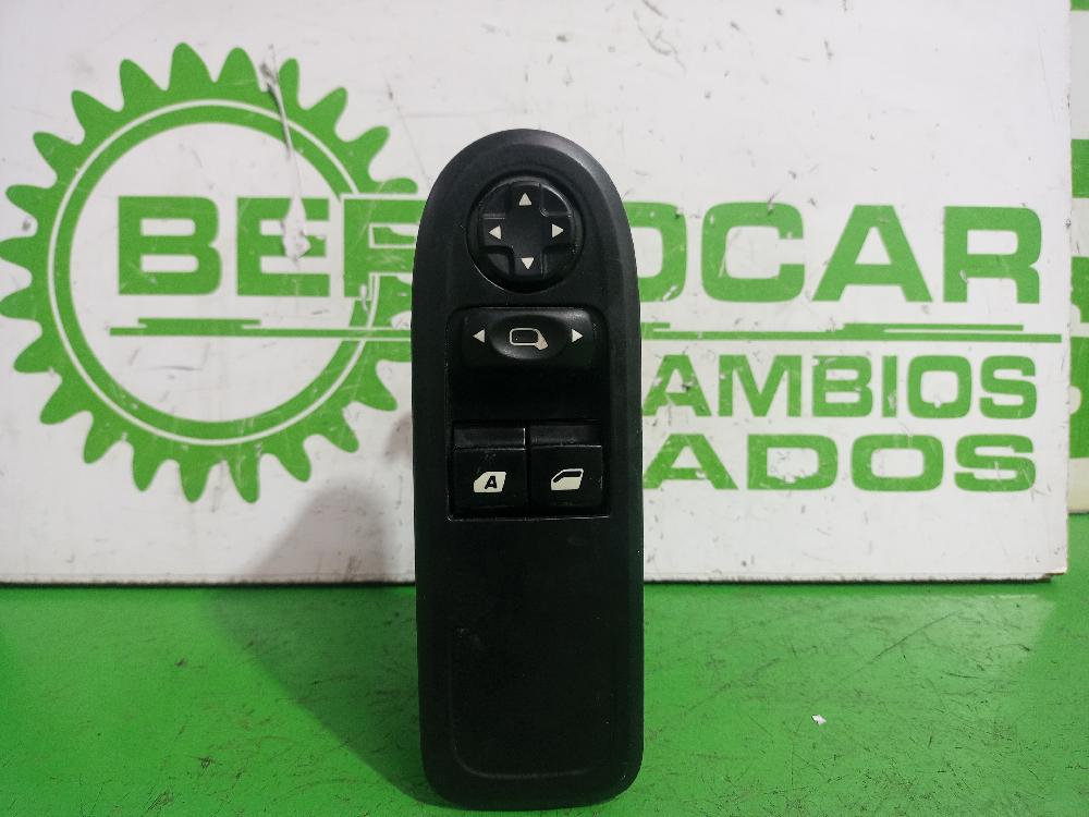 CITROËN C3 2 generation (2009-2016) Кнопка стеклоподъемника передней левой двери 98012283XT 27421853