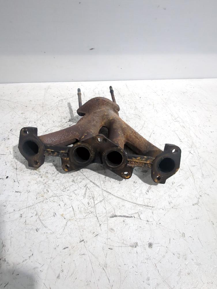 Colector escape D7F 710,D7F 720,D7F 722,D7F 726,D7F 744,D7F 746,D7F 764,D7F 766 1454582 de Renault Clio ii (bb_, cb_) 2004-2016 58 CV con 115000 km - pieza usada