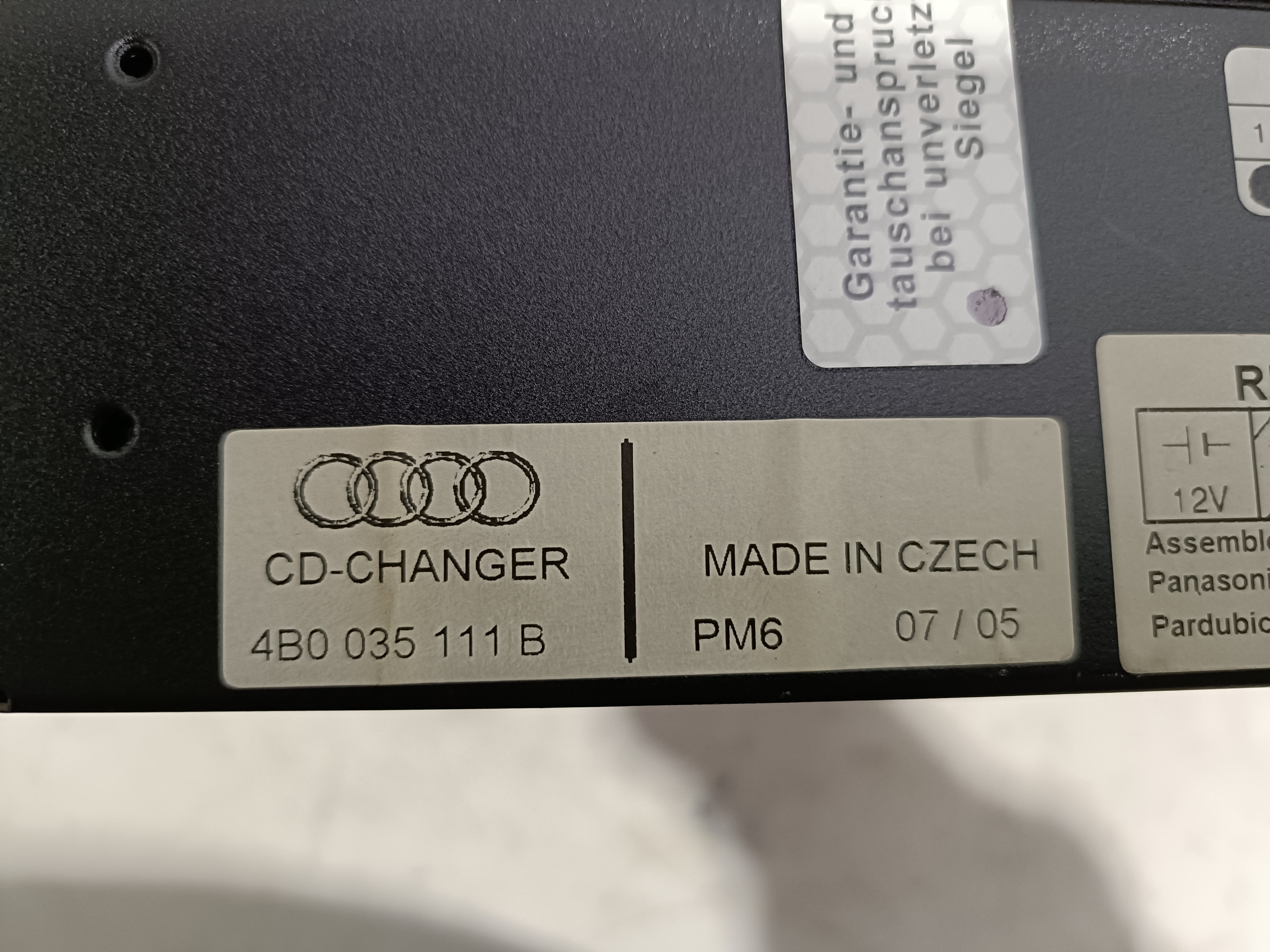 AUDI A6 C5/4B (1997-2004) Music Player Without GPS 4B0035111 25100336