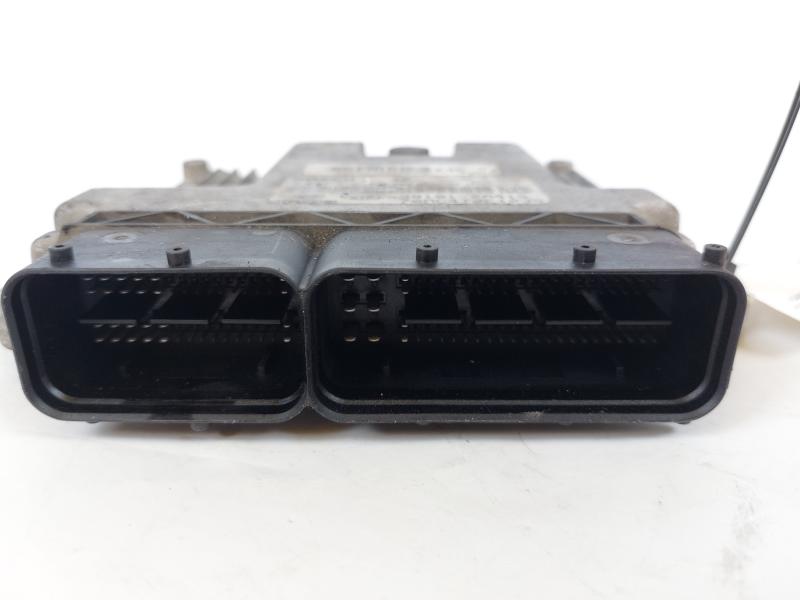 Switchboard engine uce 0281013147 de Hyundai Accent iii (mc) 2005-2010 - pieza usada