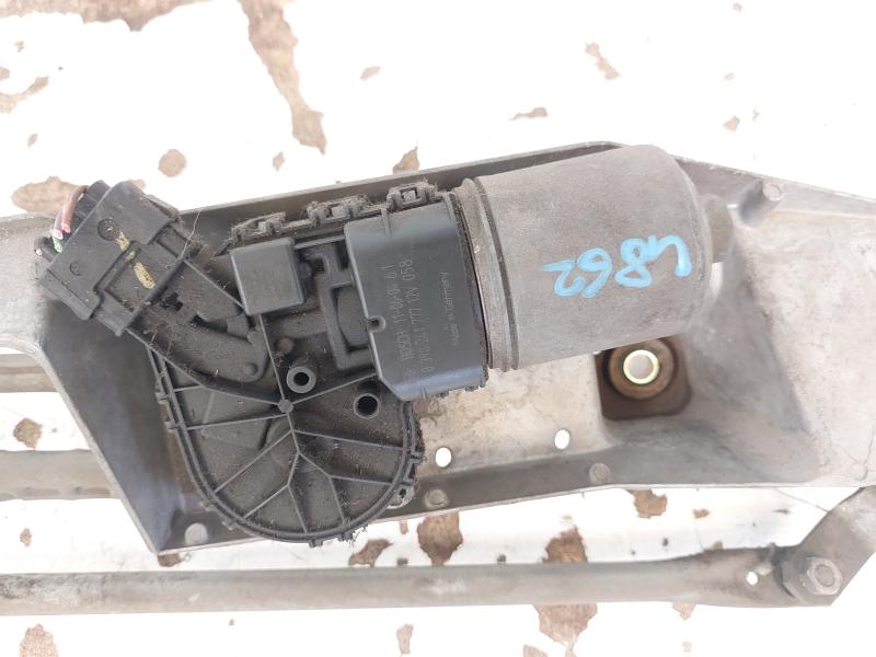 Motor limpia delantero D4FD7 7701208057 de Renault Grand modus (2° serie) 2008-2013 - pieza usada