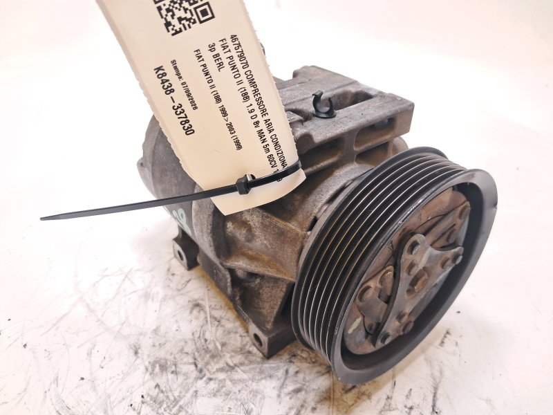Air conditioning compressor 188A3000 52060460 de Fiat Punto ii (188) 1999-2003