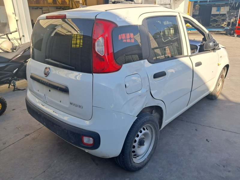 Pisca tras direito 46341162 52102350 de Fiat Panda (319) 2012-0 - pieza usada