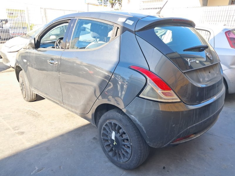 Front lock door rh 312A2000 51926043 de Lancia Ypsilon iii (312) 2011-2015 - pieza usada
