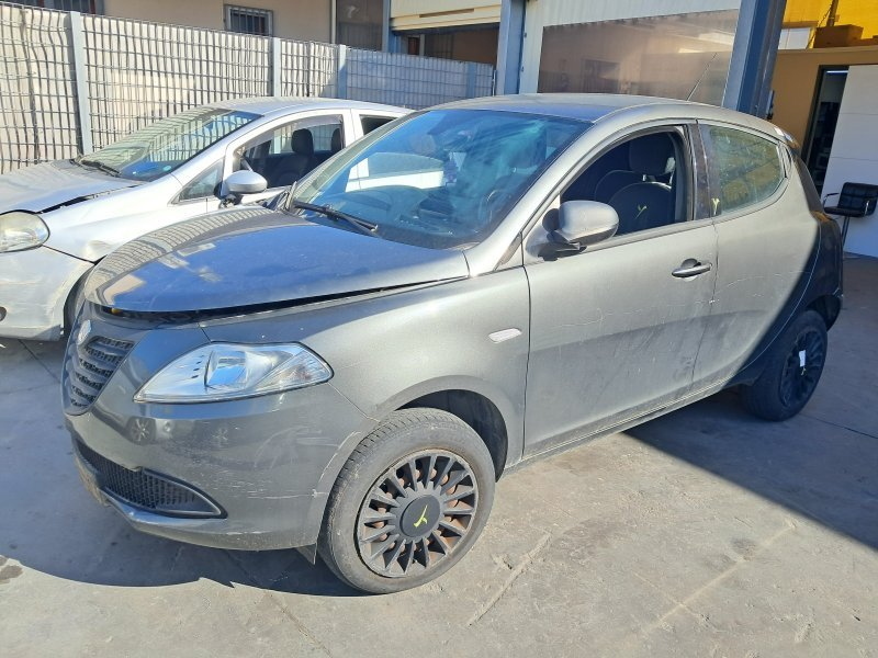 Front lock door rh 312A2000 51926043 de Lancia Ypsilon iii (312) 2011-2015 - pieza usada