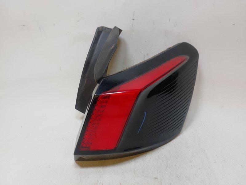 Piloto trasero derecho 9810477080 de Peugeot 3008 (p84) 2016-2020