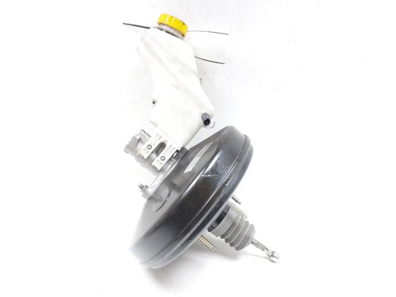 Servofreno 55283775 77367972 de Fiat 500l rest (351) 2018-0 - pieza usada