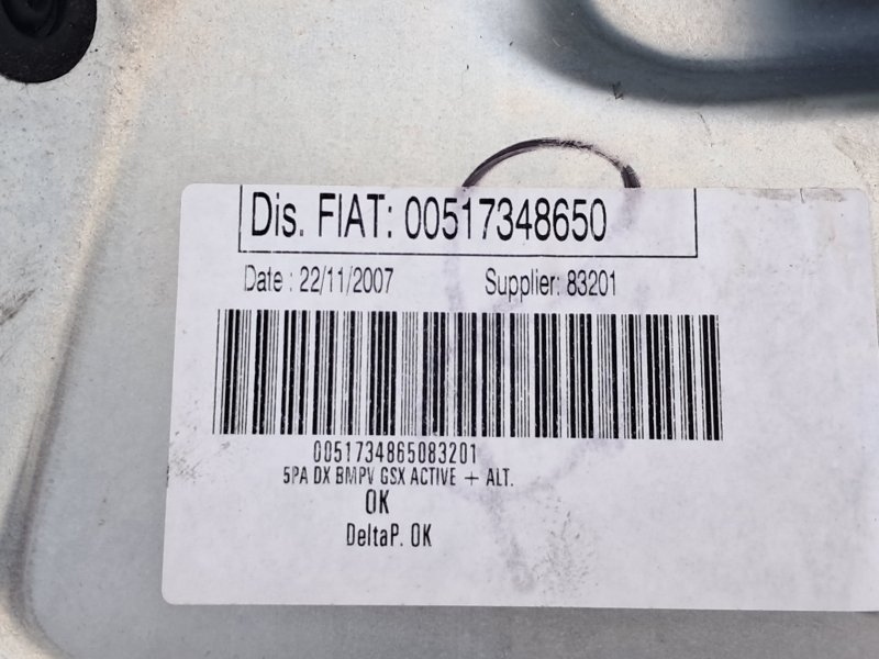 Front power window rh 199A3000 71734869 de Fiat Idea (135) 2004-2012 - pieza usada