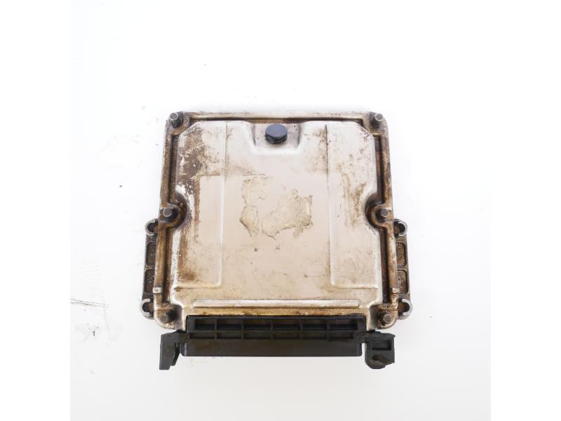 Centralita motor uce 0281010500 de Peugeot 206 (t1) 1998-2010
