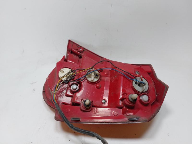 Feu arrière gauche B12D1 95952066 de Chevrolet Aveo (t250) 2007-2012 - pieza usada