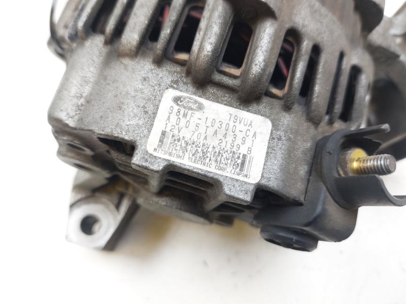 Alternateur DHB 1071418 de Ford Fiesta iv (4° serie) 1995-1999 - pieza usada