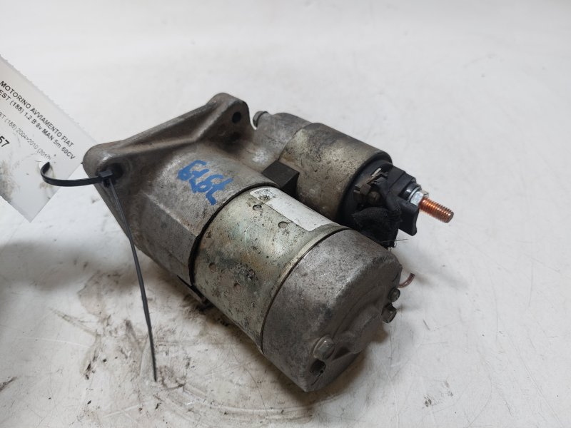 Motorino di avviamento 188A4000 51890633 de Fiat Punto ii rest (188) 2004-2010 - pieza usada