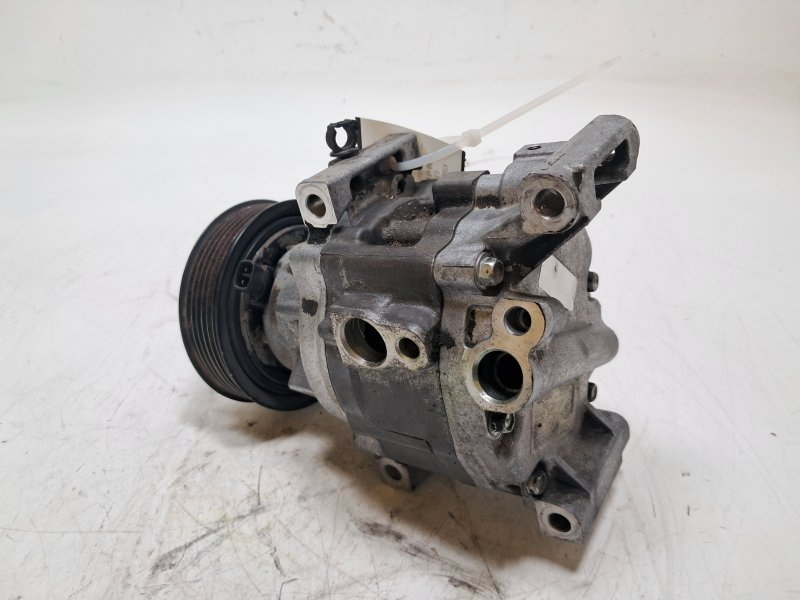 Compresor del aire acondicionado 199A2000 52060460 de Lancia Ypsilon ii rest (843) 2006-2011 - pieza usada