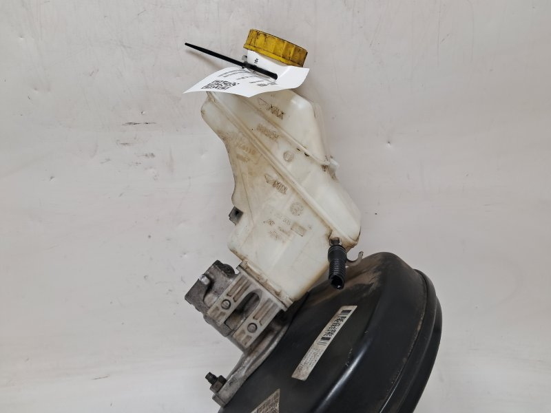 Servofreno 843A1000 77367972 de Fiat 500l (351) 2012-2017 - pieza usada