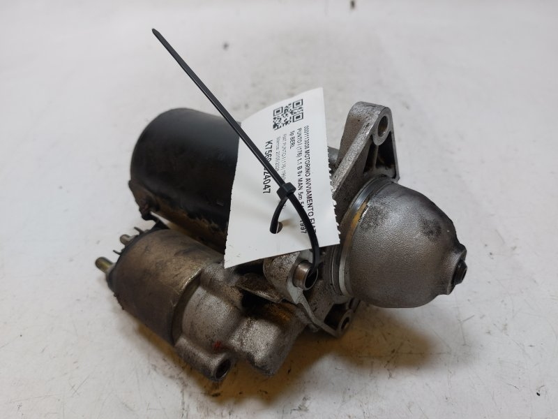 Starter motor 176B2000 46548653 de Fiat Punto i (176) 1993-1999 - pieza usada