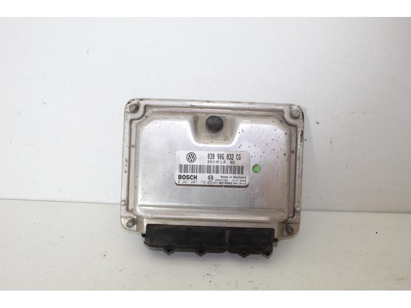 Centralita motor uce 0261207178 de Volkswagen Polo (6n2) 1998-2001