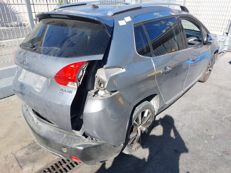 Centralita motor uce 9H06 0281030546 de Peugeot 2008 (cu) 2013-2020 - pieza usada