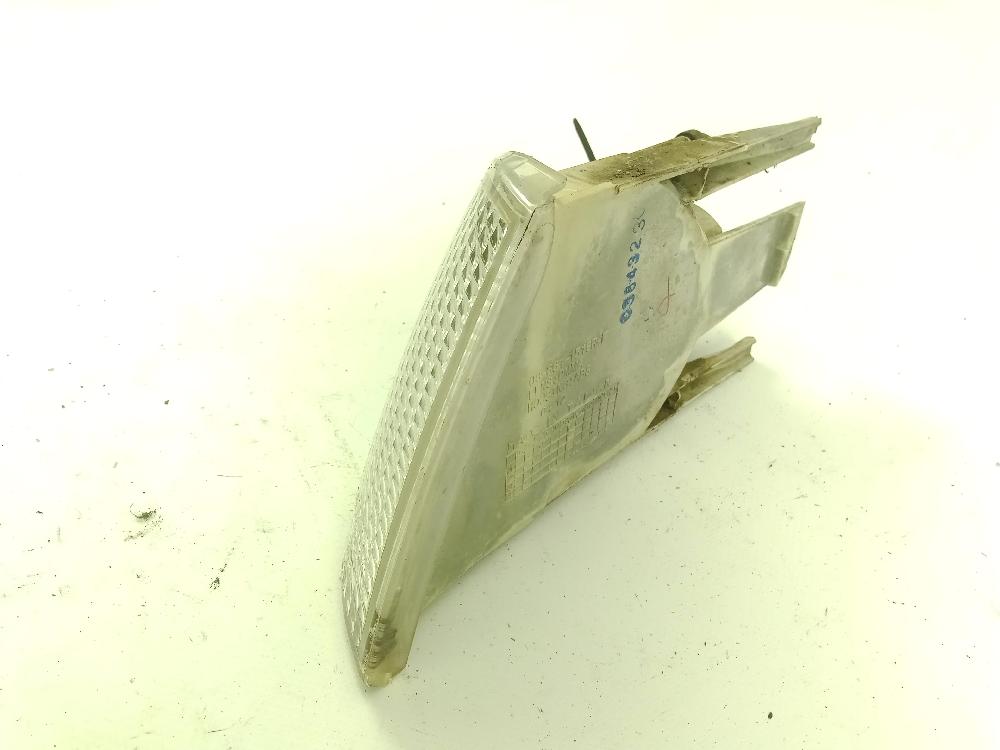 FORD Front Right Fender Turn Signal 086611518R 25989745