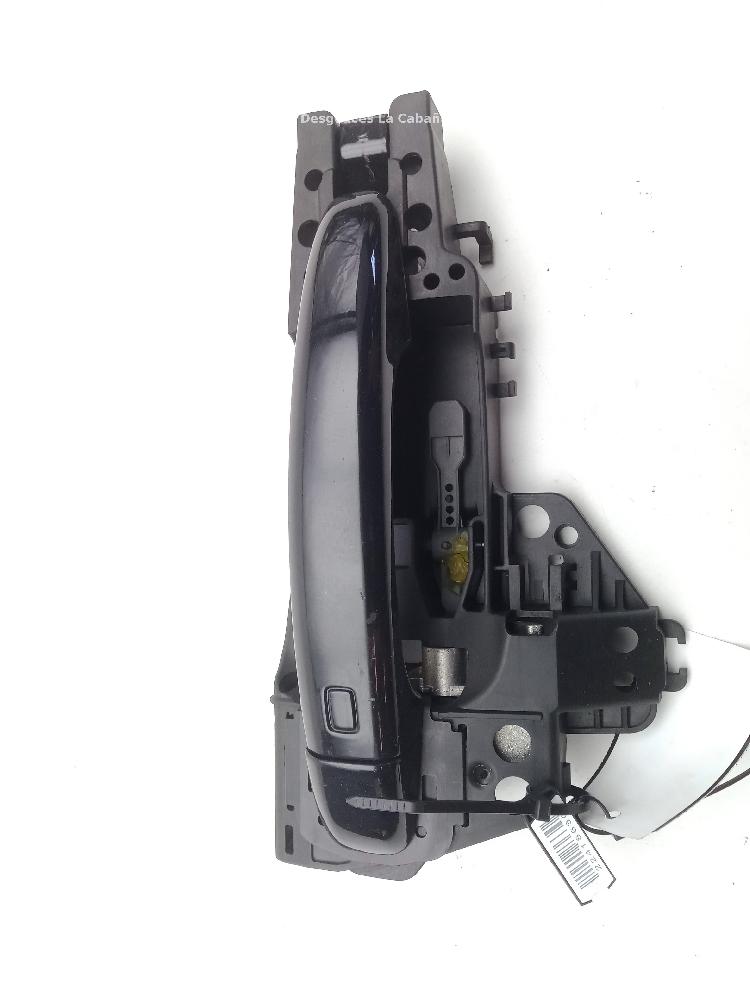 AUDI A4 B8/8K (2011-2016) Front Right Door Exterior Handle 8T0837886A 25992848