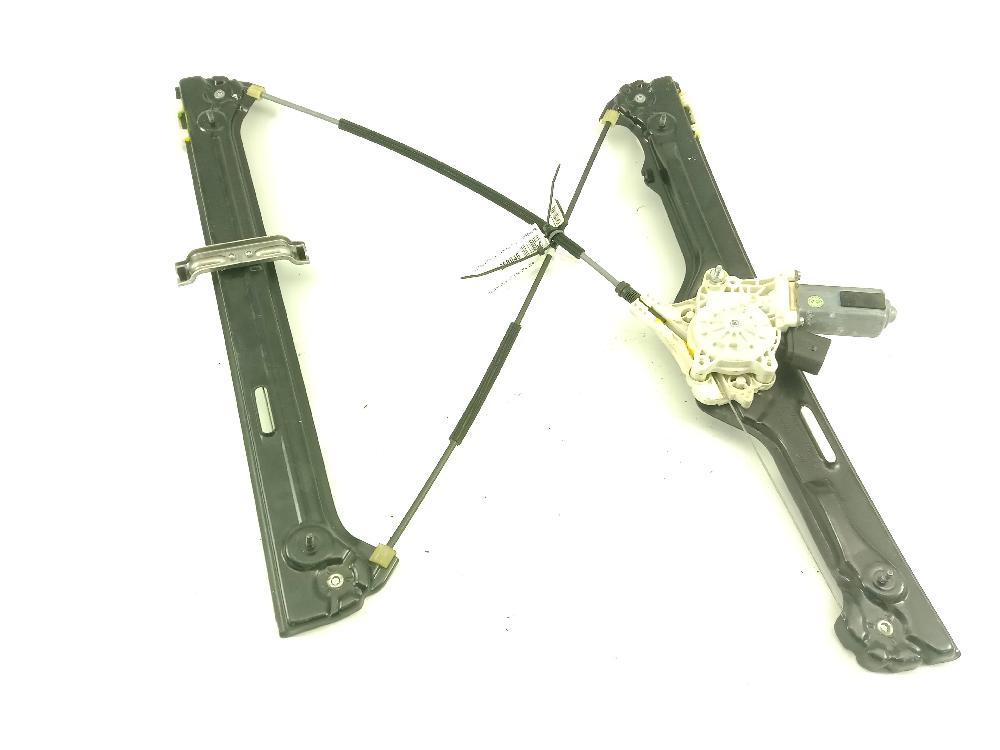 BMW X5 E70 (2006-2013) Front Right Door Window Regulator 7746810201 26003177