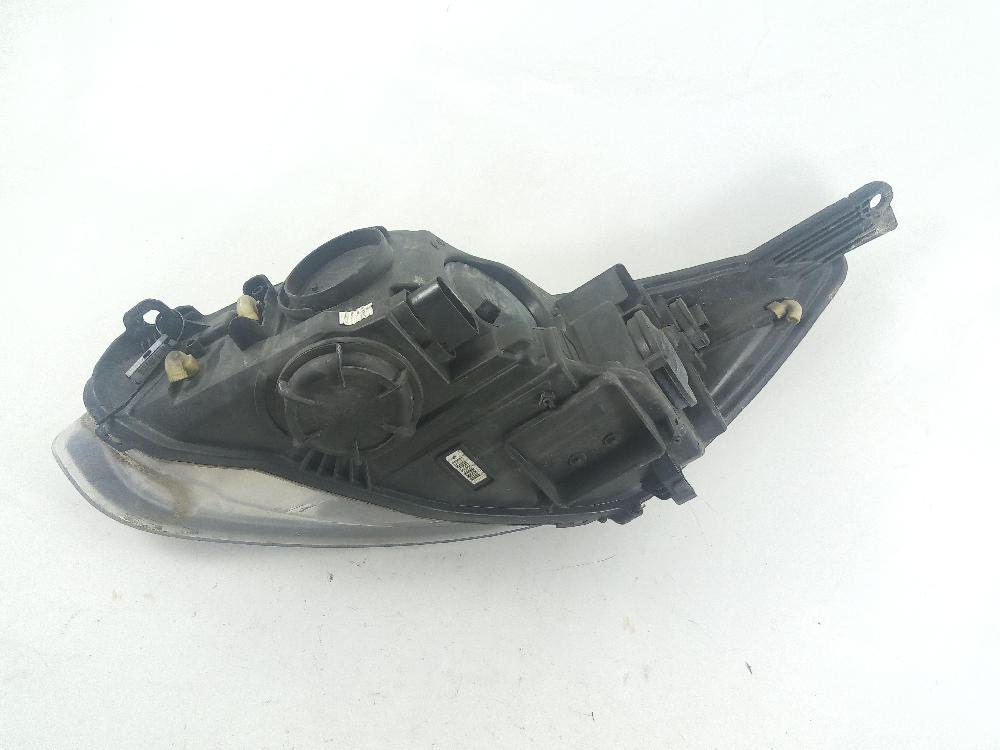 FORD Focus 3 generation (2011-2020) Δεξιά μπροστή προβολή BM5113W029RB 26040144