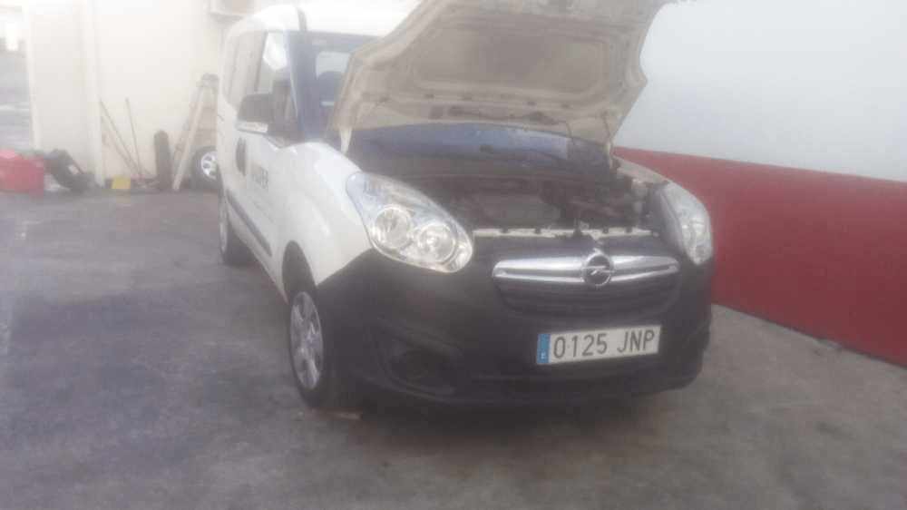 OPEL Combo D (2011-2020) Priekinių kairių durų stiklo pakelėjas 51810880 26046331