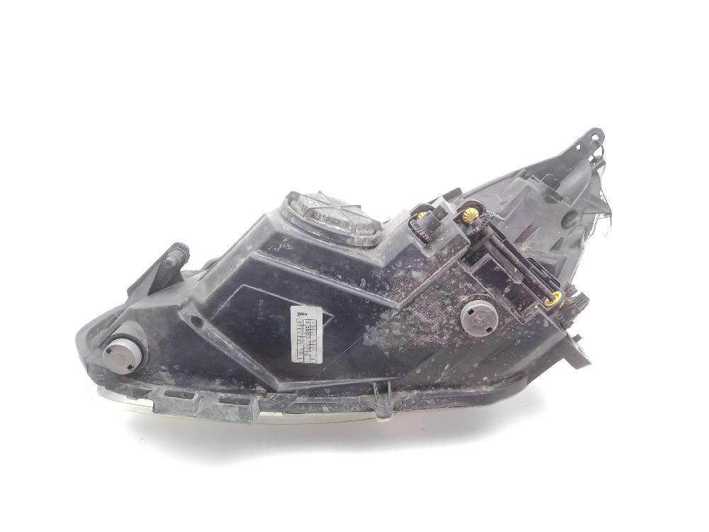 OPEL Corsa D (2006-2020) Front Right Headlight 13186382 24986040